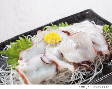 タコの刺身 89893432