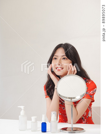 化粧 メイクアップ メイク 89895073