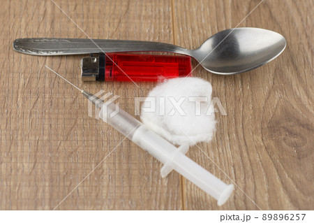 recruitment of occured injecting drug users 89896257