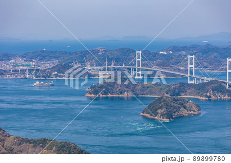 【瀬戸内しまなみ海道】亀老山展望公園から望む、来島海峡大橋 【瀬戸内しまなみ海道】亀老山展望公園から望む、来島海峡大橋 89899780