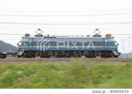 EF66原色機牽引による貨物列車(栃木県内:東北本線) EF66原色機牽引による貨物列車(栃木県内:東北本線) 89900059