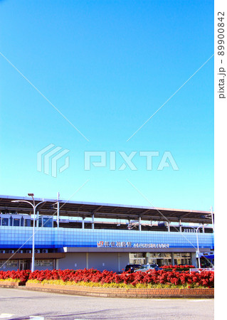 東海道新幹線、岐阜羽島駅の風景 89900842