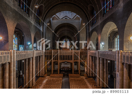 Koekelberg, Brussels Capital Region - Belgium - Art deco interior design with stained glass of the Catholic Basilica of the Sacred Heart Koekelberg, Brussels Capital Region - Belgium - Art deco interior design with stained glass of the Catholic Basilica of the Sacred Heart 89903113