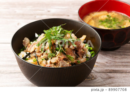 鯵のたたき丼 89907708