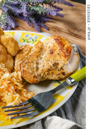 Fried chicken breast. 89908583