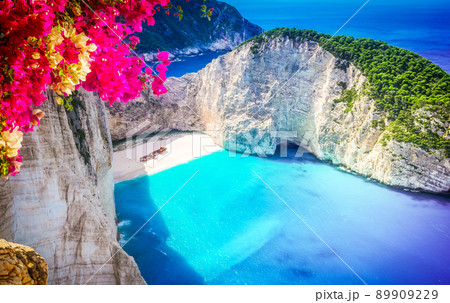 Beautiful lanscape of Zakinthos island Beautiful lanscape of Zakinthos island 89909229