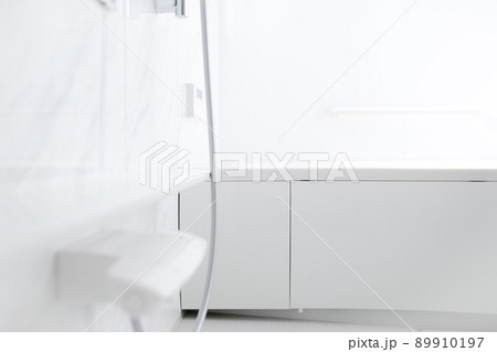 新築の浴室 新築の浴室 89910197