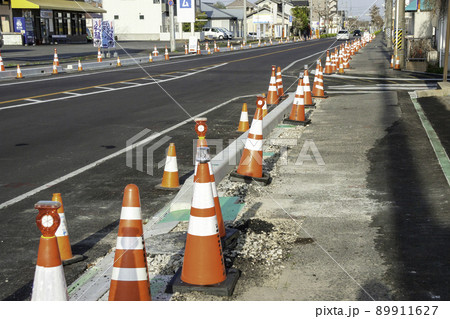道路工事現場 89911627