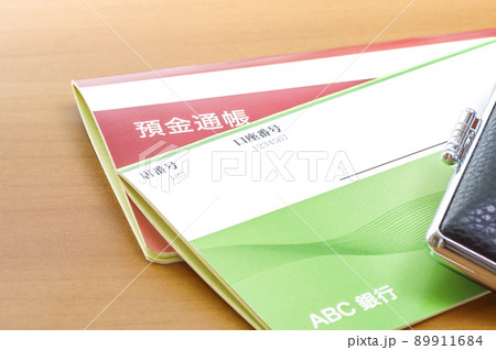 銀行の通帳 89911684