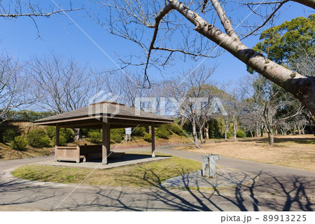 多賀山公園の東屋 多賀山公園の東屋 89913225