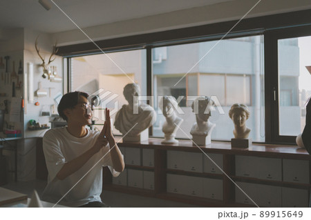 美大予備校 89915649