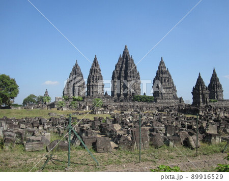 プランバナン寺院群のロロ・ジョングラン寺院群 プランバナン寺院群のロロ・ジョングラン寺院群 89916529