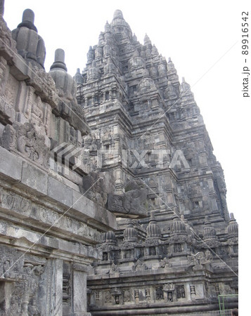 プランバナン寺院群のロロ・ジョングラン寺院群 プランバナン寺院群のロロ・ジョングラン寺院群 89916542