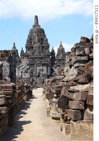 プランバナン寺院群のセウ寺院 89917521