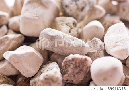 Macro photo decoration garden stones. white stones background 89918338