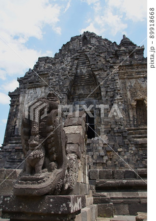 プランバナン遺跡のカラサン寺院 プランバナン遺跡のカラサン寺院 89918668