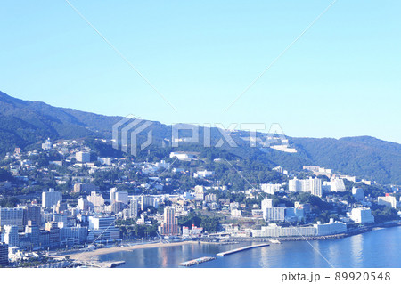 熱海の街風景 熱海の街風景 89920548