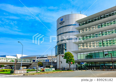 神奈川県　横浜市　中区の都市風景　パシフィコ横浜　会議センター 89926182