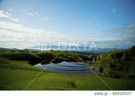 扇棚田　熊本県産山村 89926507