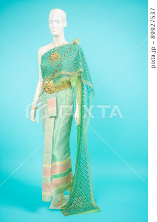 Wedding dress Thai vintage style 89927537
