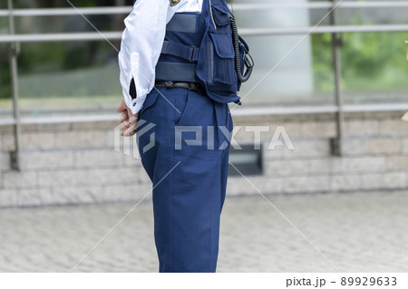 警察官の装備 89929633