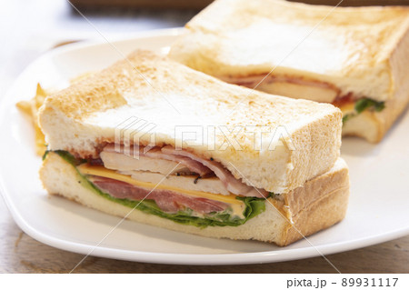 美味しいクラブハウスサンドイッチ 89931117