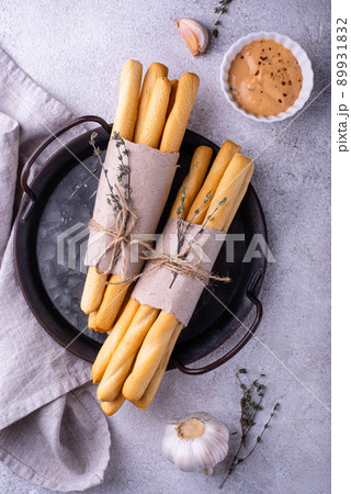 Italian grissini, traditional appetizer breadstick 89931832