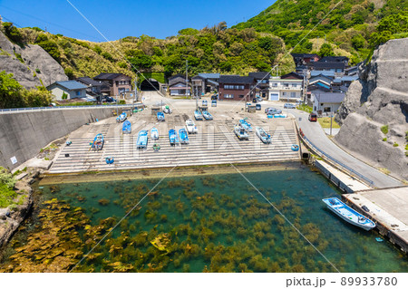 【新潟県・佐渡】佐渡最西端 沢崎部落 【新潟県・佐渡】佐渡最西端 沢崎部落 89933780