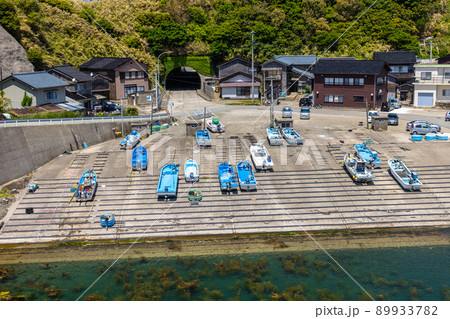 【新潟県・佐渡】佐渡最西端 沢崎部落 【新潟県・佐渡】佐渡最西端 沢崎部落 89933782