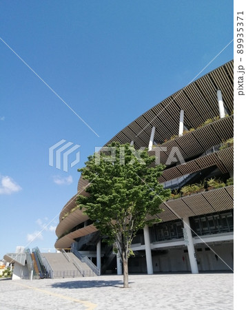 国立競技場　青空 89935371