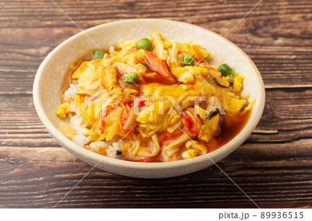 かに玉丼 89936515