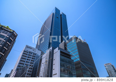 日本の東京都市景観 東京駅前に建設中の東京ミッドタウン八重洲などを望む(ほぼ完成へ) 日本の東京都市景観 東京駅前に建設中の東京ミッドタウン八重洲などを望む(ほぼ完成へ) 89941828