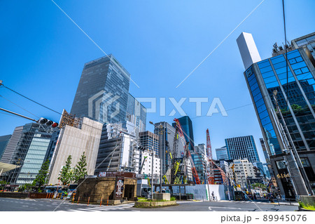 日本の東京都市景観 東京駅前の八重洲一丁目再開発などを望む 日本の東京都市景観 東京駅前の八重洲一丁目再開発などを望む 89945076