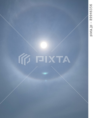 太陽の周りのコロナ 89946356
