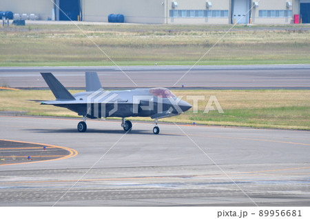 ステルス戦闘機 F-35A 89956681
