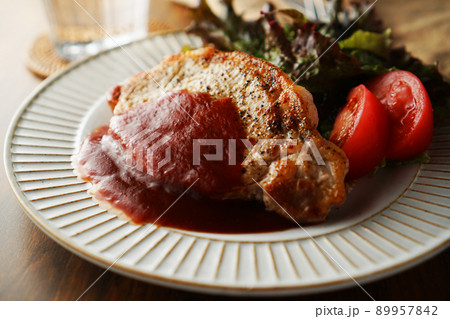 ポークソテー・ケチャップソース ポークソテー・ケチャップソース 89957842