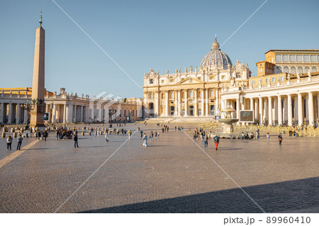 Saint Peter's Square with Vaticano Obelisk and church in Vatican 89960410