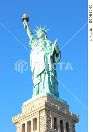 ニューヨークの自由の女神 89961249