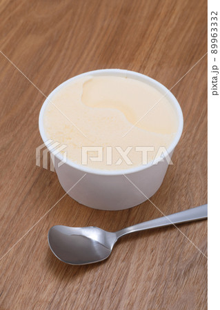 バニラアイスクリーム バニラアイスクリーム 89963332