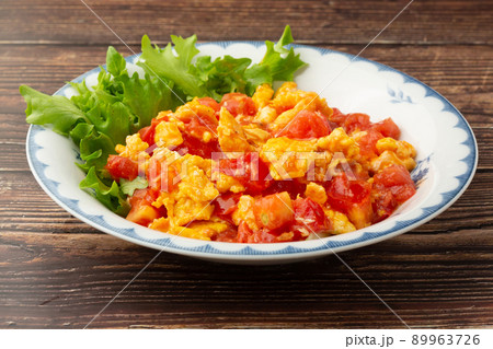 卵とトマトの炒め物 89963726