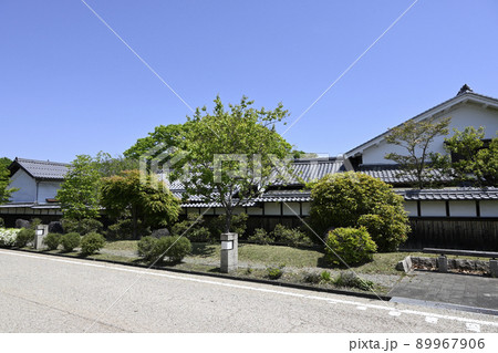 中山道の柏原宿の旅籠屋 89967906