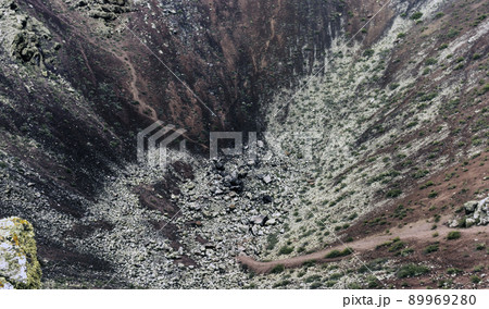 Inside volcano La Corona - Lanzarote Inside volcano La Corona - Lanzarote 89969280