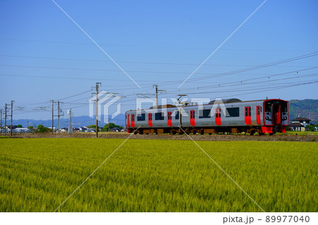 瀬高町の風景　815系近郊電車 89977040
