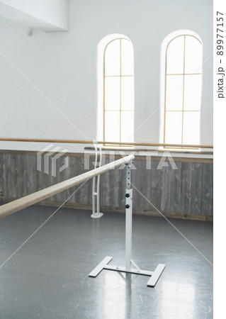 バレエスタジオ 89977157