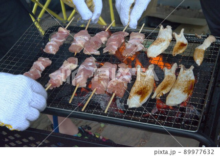 BBQ 豚串とエリンギ BBQ 豚串とエリンギ 89977632