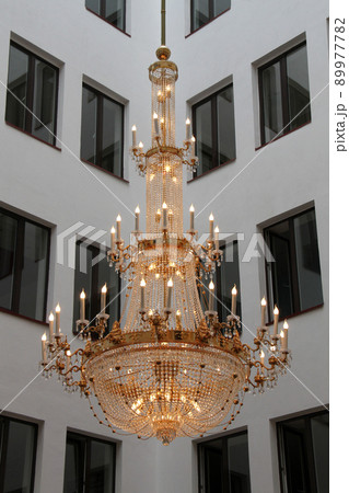 Elegant crystal chandelier 89977782