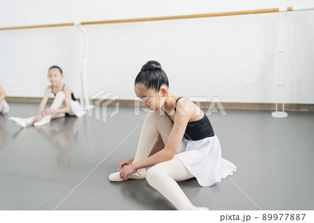 バレエ教室 女の子 バレエ教室 女の子 89977887