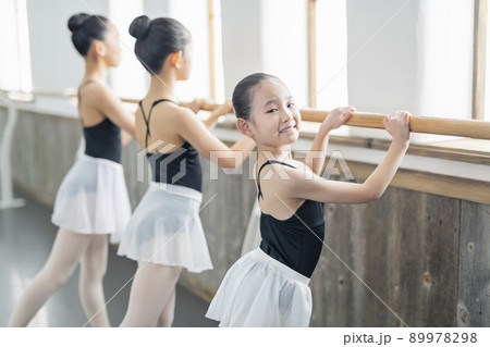 バレエ教室 女の子 89978298