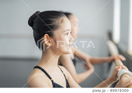 バレエ教室 女の子 89978300