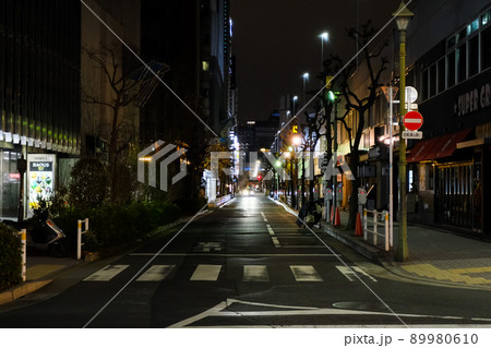 東京　銀座コリドー街　深夜（2022年3月） 89980610